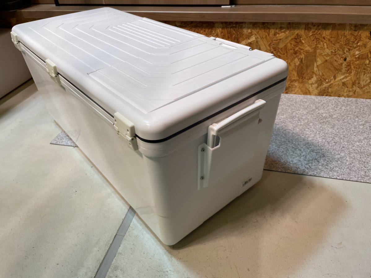ハクナマタタ様専用！ダイワクーラボックス よしさん専用ダイワ ライト