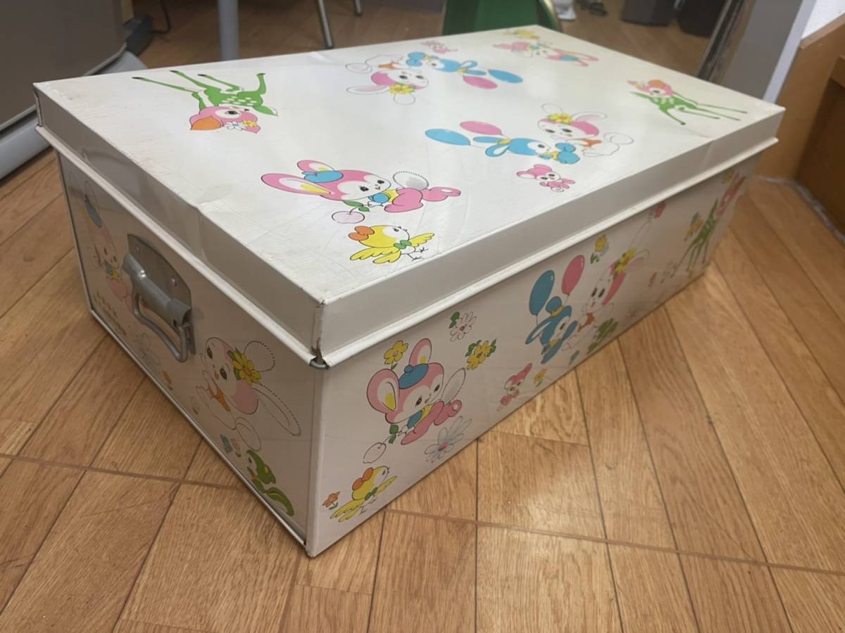 昭和レトロ アンティーク 当時物 衣装ケース バンビ うさぎ 柄 ブリキケース 衣装ケース☆ バンビ 当時物☆ 昭和レトロ ブリキ 昭和