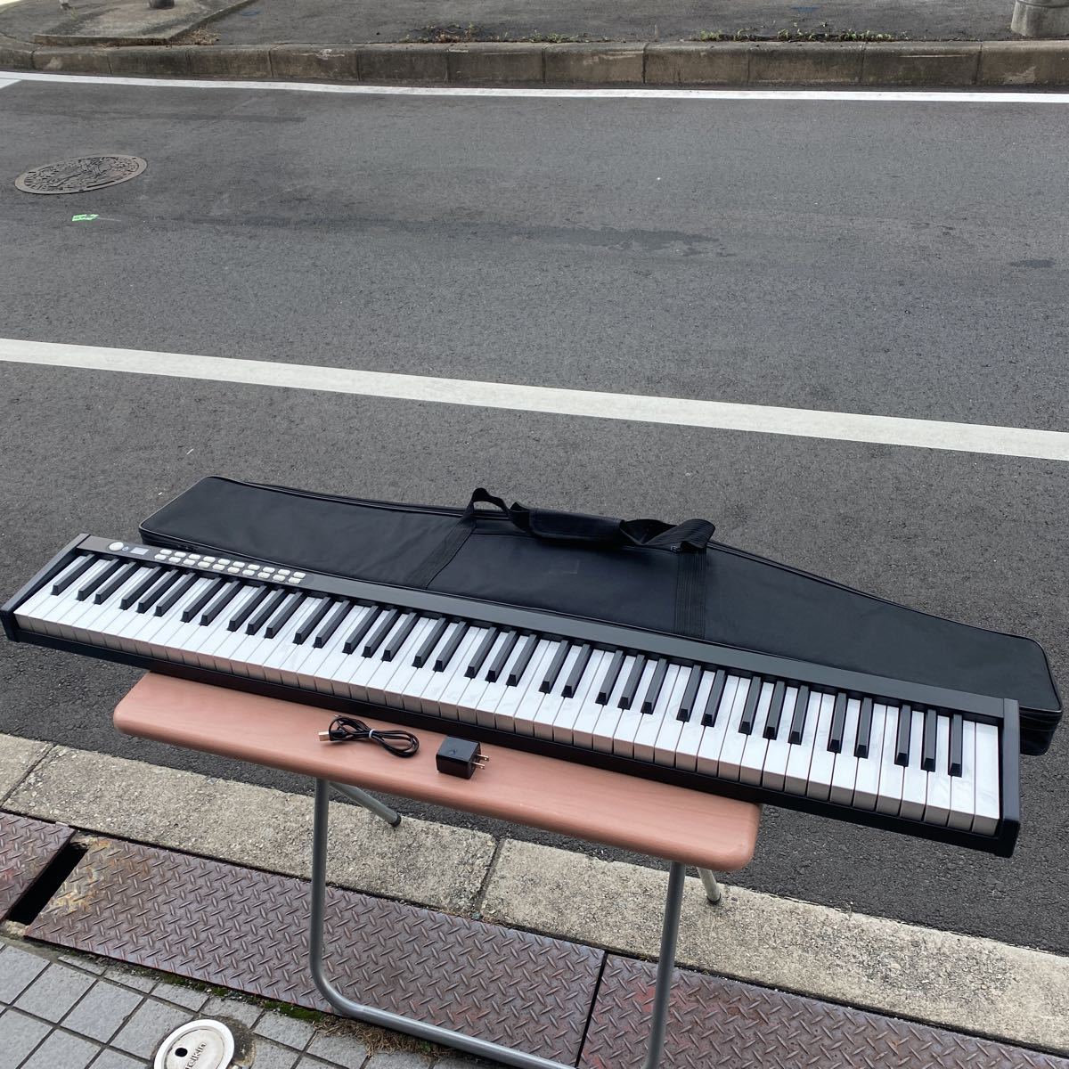 電子ピアノ TOMOI 88鍵盤 USB電源 美品 中古品