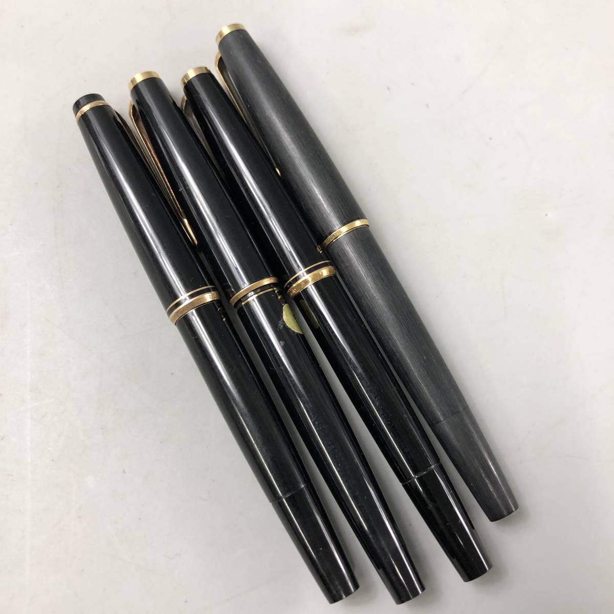 文房具・事務用品 ☆期間限定！【ボールペンMONTBLANC/CROSSその他計5