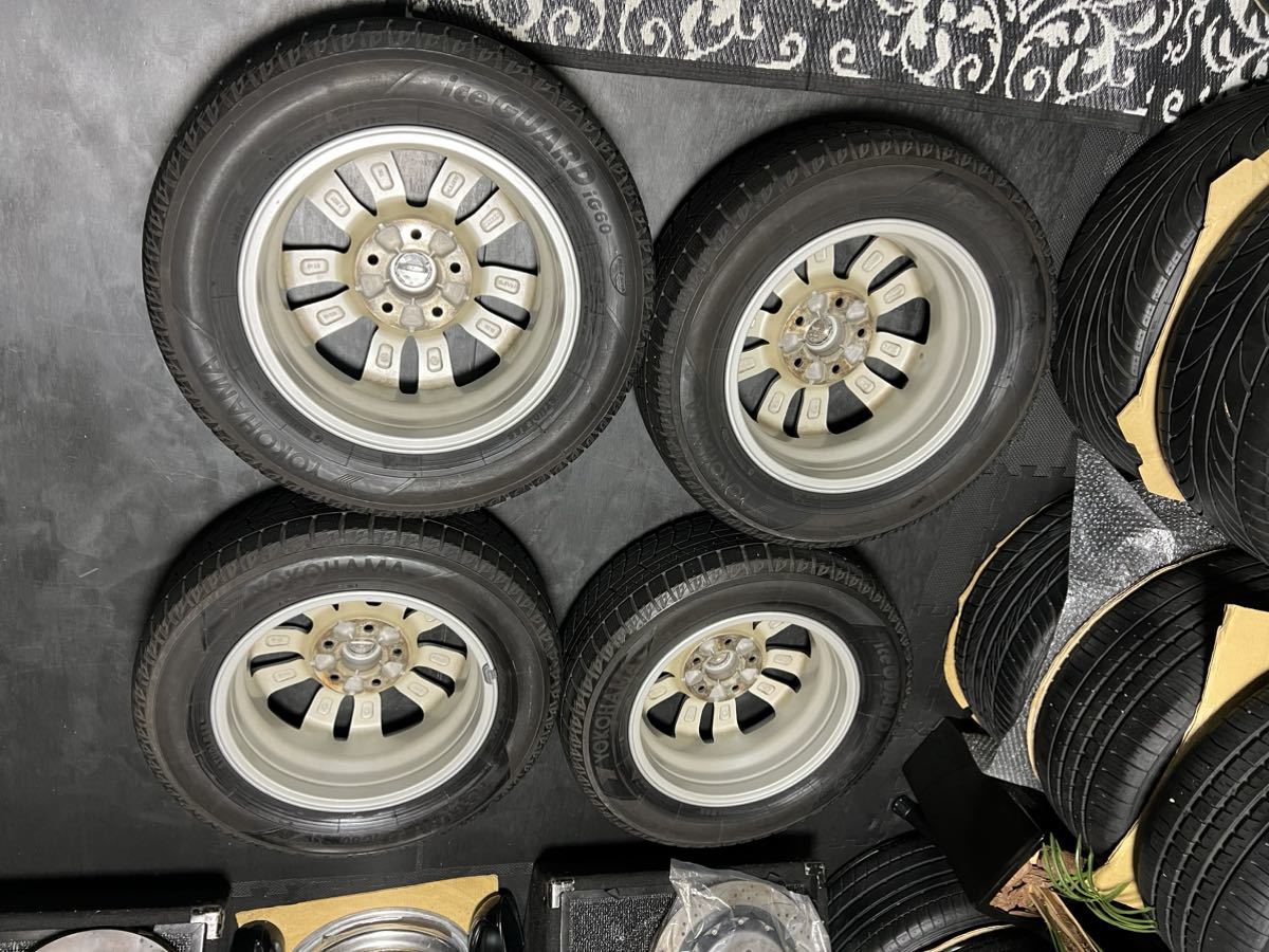 日産 C26 セレナ 純正スタッドレスタイヤホイール 15インチ 5.5J＋45 PCD114.3 5穴 YOKOHAMA ice GUARD IG60 195/65R15 2017年製 セレナ 195&frasl;60R16 日産 - オークファン セレナスタッドレスタイヤ+ホイールお取り付けC26
