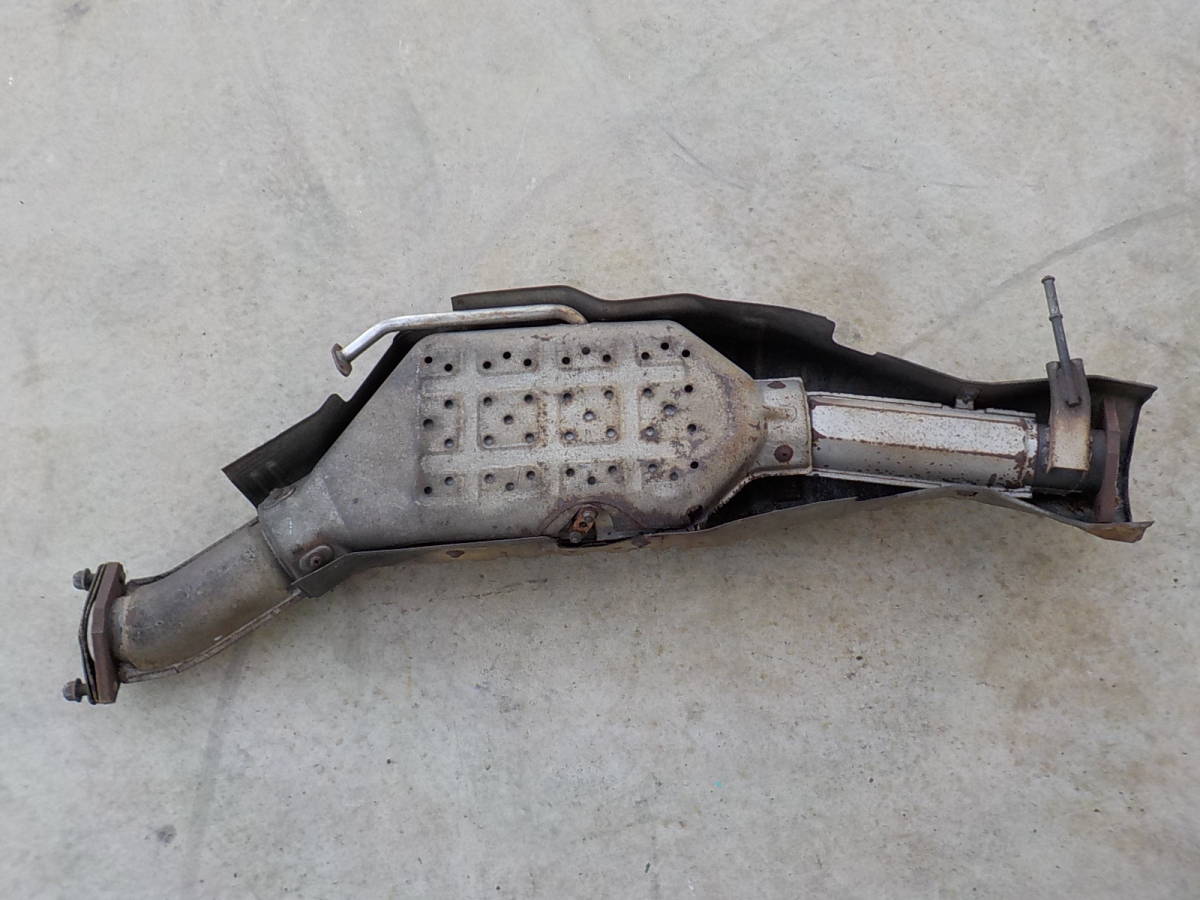 西濃★マツダ純正 触媒★RX-7 FD3S 13B★タナオチ無 崩れ無★ノーマル キャタライザー コンバーター ショクバイ ロータリー★K8690P H-19A