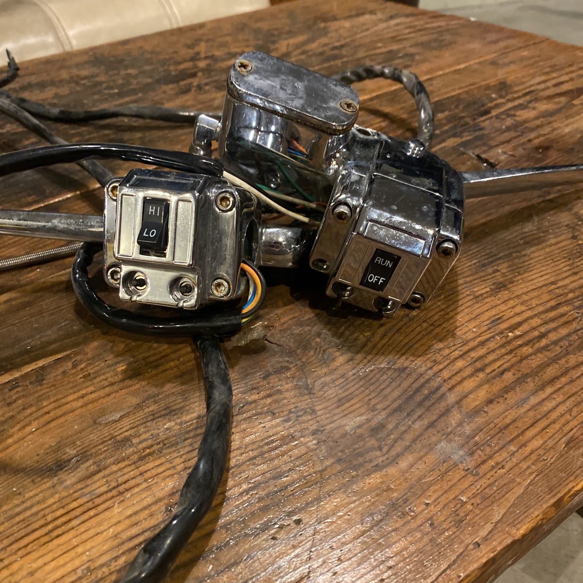  ショベル ハンドルスイッチ セットビンテージ パン ナックル ショベル エボ サイドバルブ fl el fx flh chopper bobber(ハーレーダビッドソン用)｜売買されたオークション情報、yahooの商品情報をア オートバイメーカー別