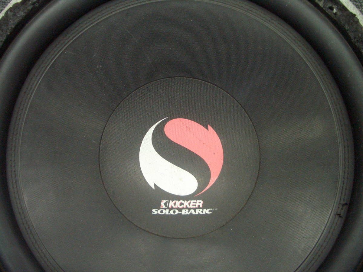 □□2212-59 KICKER S12C SOLO-BARIC 12インチ ウーファー 4OHM 4 音