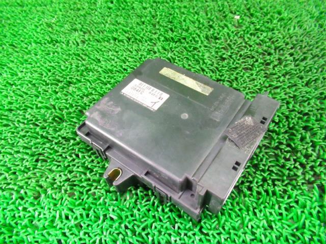 スズキ ワゴンＲ LA-MC22S エンジンコンピューター ECU エンジン コンピューター 33920-84FC1