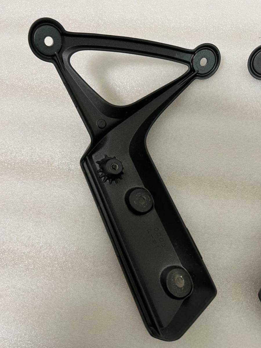 Z900RS CAFE 純正フロントフェンダー アーム 左右セット 【公式通販】