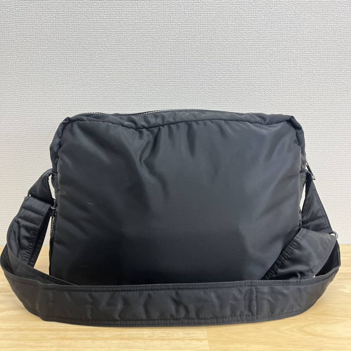 PORTER タンカー ショルダーバッグ L 2層式 吉田カバン 黒 TANKER