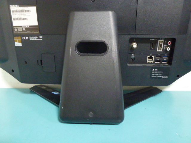 一体型PC TOSHIBA D732/WVTHB Core i7 3630QM 2.4GHz メモリ8GB HDD無
