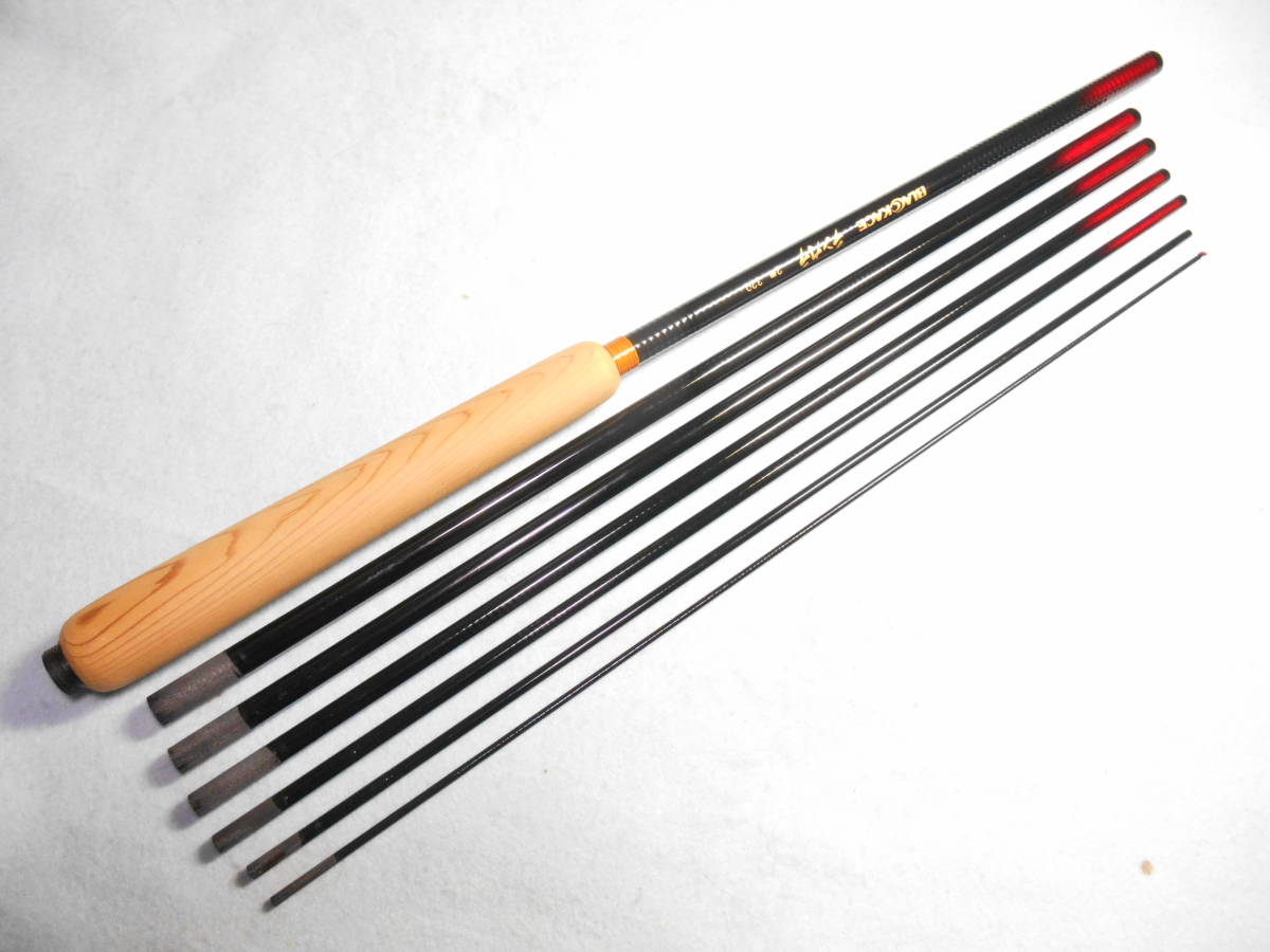 美品 テンカラ ブラックエース　カーボン 軽量71g　3.2ｍ　ニッシン 　★渓流川釣りアマゴヤマメイワナオイカワハエヤマベハヤハス★