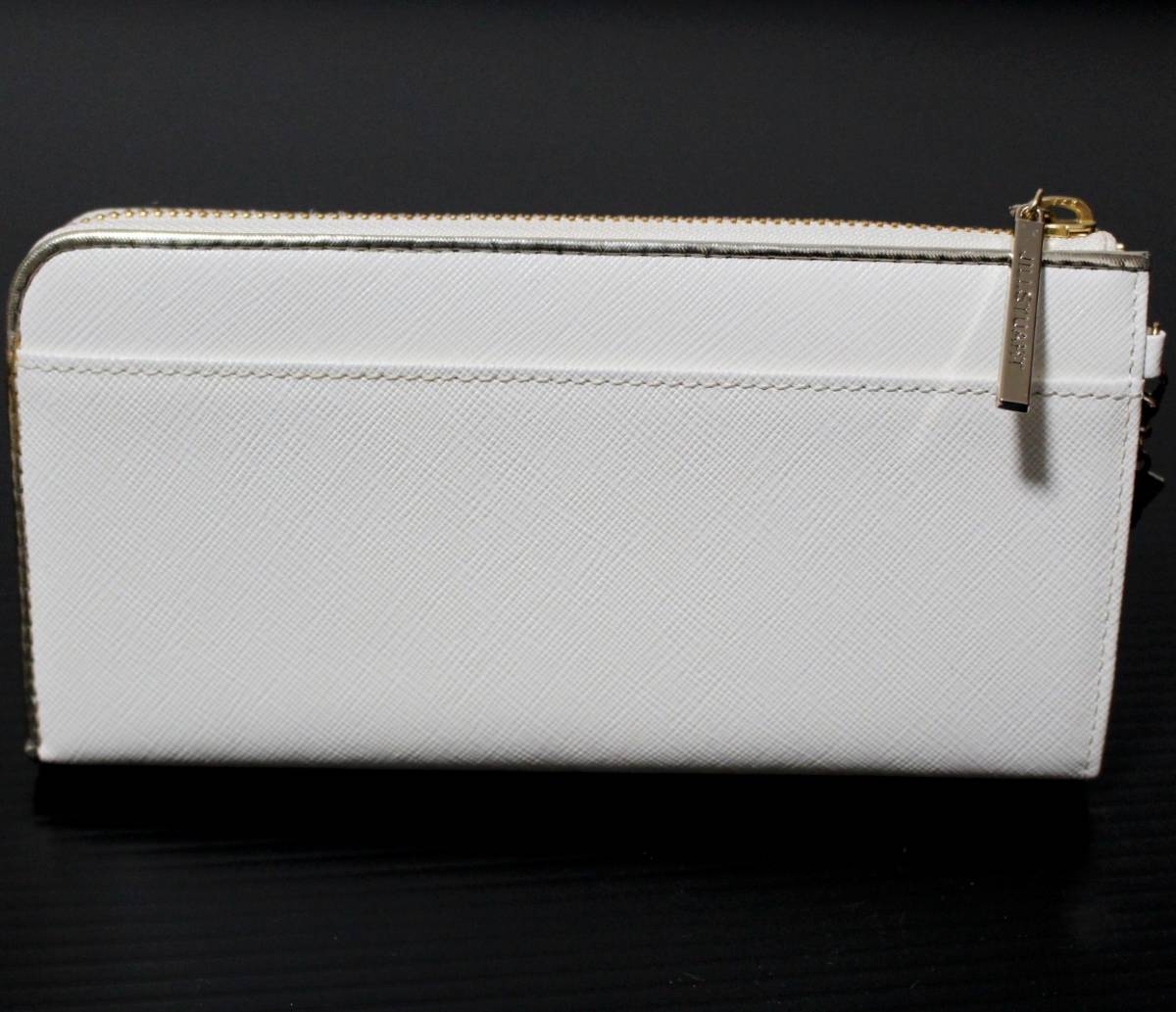 新品 ジルスチュアート リボンチャーム付きL字ファスナー長財布 白 K1051