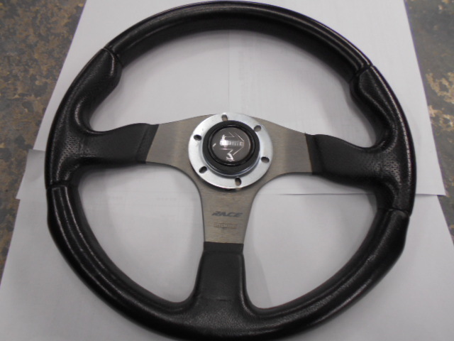 MOMO RACE 35 モモ レース ステアリング TYP D35 ステアリング レース モモ 350φ MOMOモモ D35 momo モモ RACE レース
