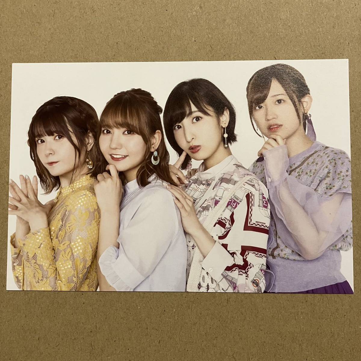 カノジョも彼女 ポストカード 佐倉綾音 高橋李依 竹達彩奈 和氣あず未 