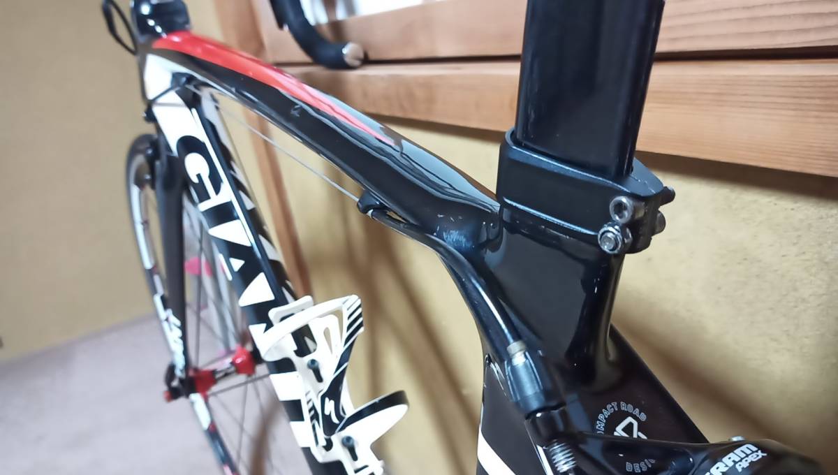 送料無料 重量7.3kg 訳あり ジャイアント 2012 TCR COMPOSITE SE S 