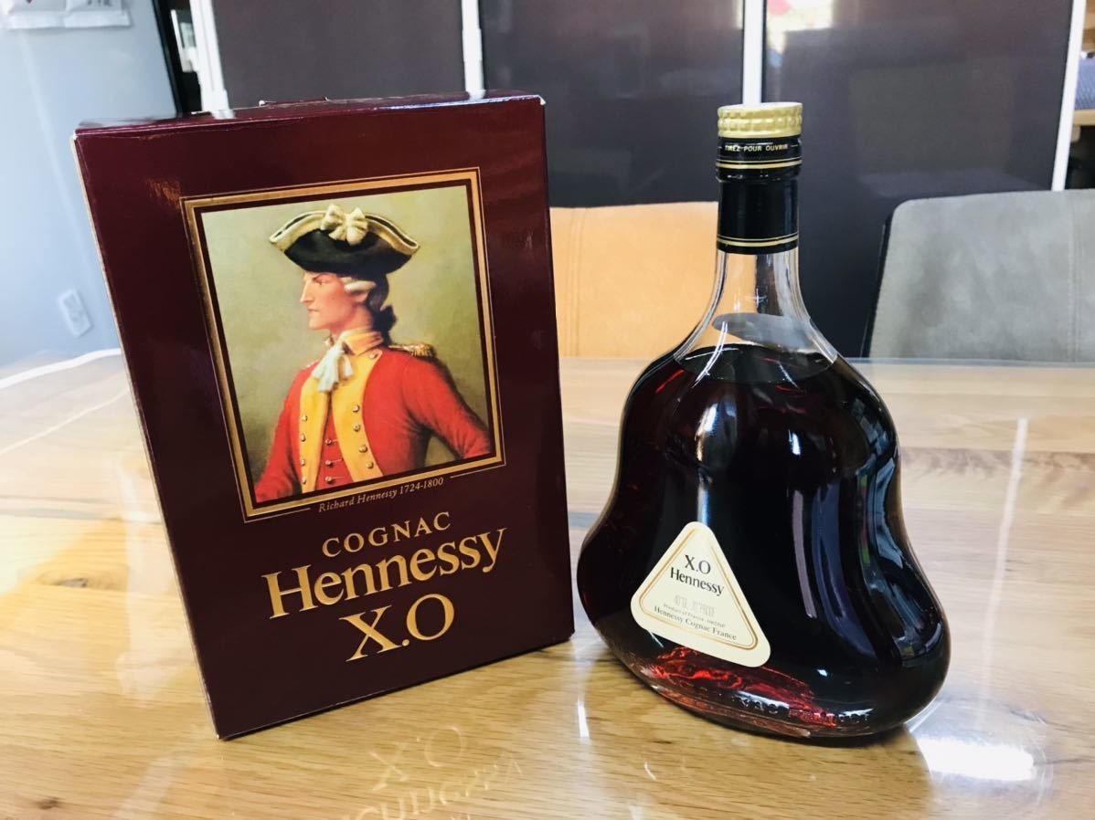 Hennessy（ヘネシー）XO 金キャップ クリアボトル 40％ 700ml