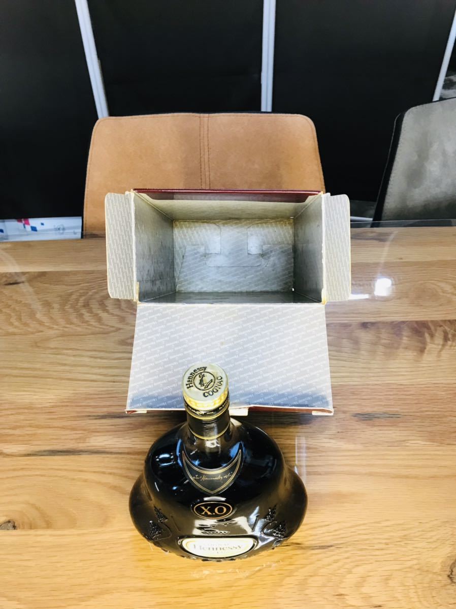 Hennessy（ヘネシー）XO 金キャップ クリアボトル 40％ 700ml