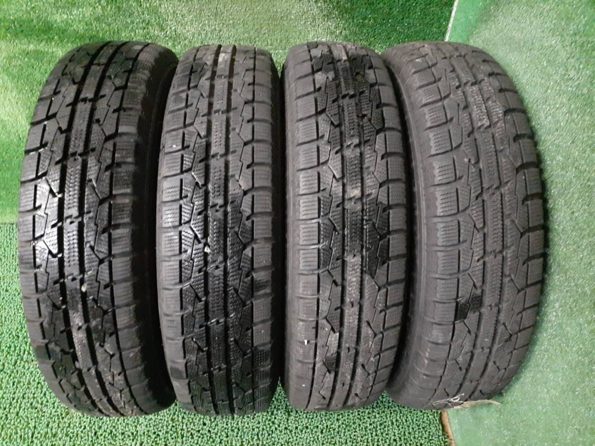 40 TOYO GARIT GIZ 175/65R15 9.5分目 スタッドレス