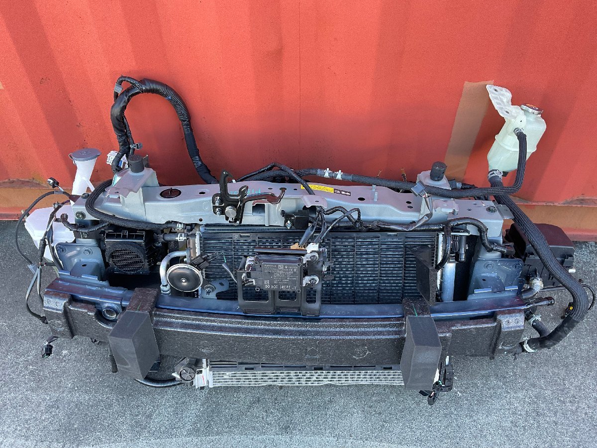 キックス P15 純正 コアサポート ラジエーター コンデンサー ハーネス メンバー カット RAA 33588 外