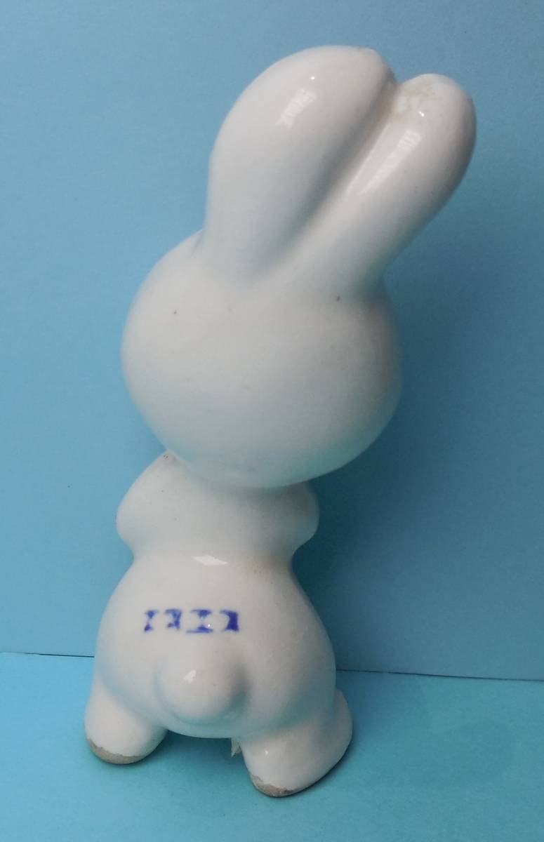エスエス製薬 ピョンちゃん うさぎ ウサギ 小さな 陶器 人形