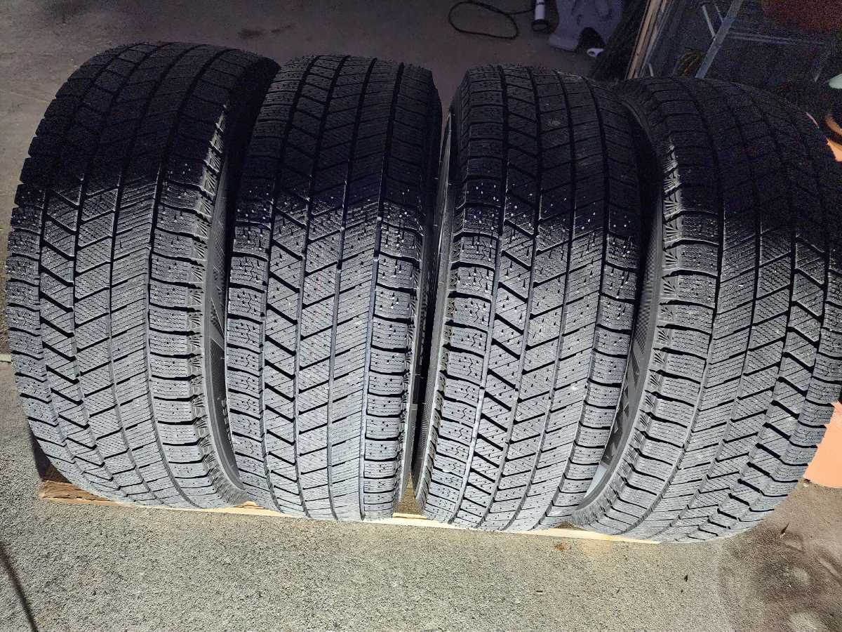 215/65r16 スタッドレス ブリジストン vrx3 2022年製造 イボ有 アルミ4 