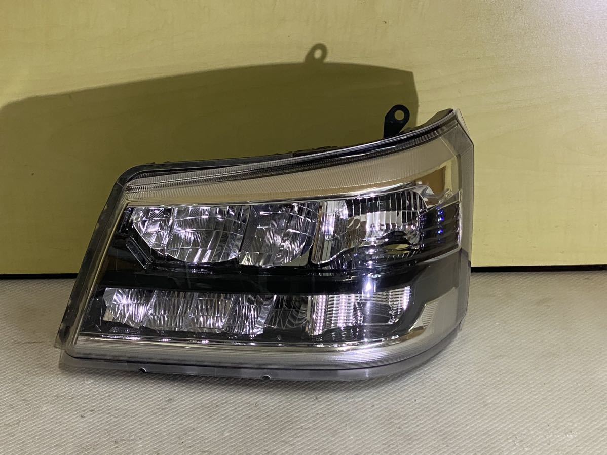 S500P ハイゼットトラック 左ヘッドライト STANLEY W6848 LED#3635
