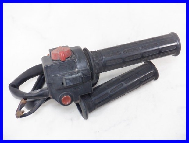 ◇ガ778 CB750カスタム RC04 右スイッチ アクセルスロットル 左右グリップ エクスクルーシブ レターパックプラス可