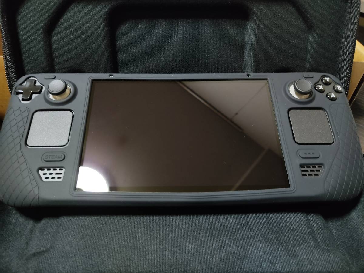 新品同様 Steam Deck 64GB + microSD 256GB +ラバーケース(携帯型  