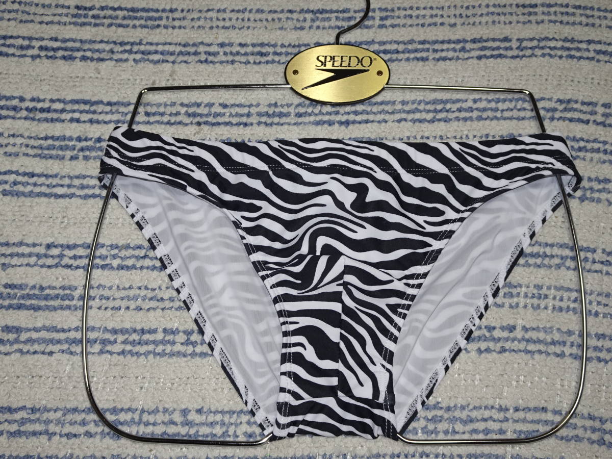 237 お洒落なゼブラ柄 ブラック×ホワイト オーソドックスなスイム