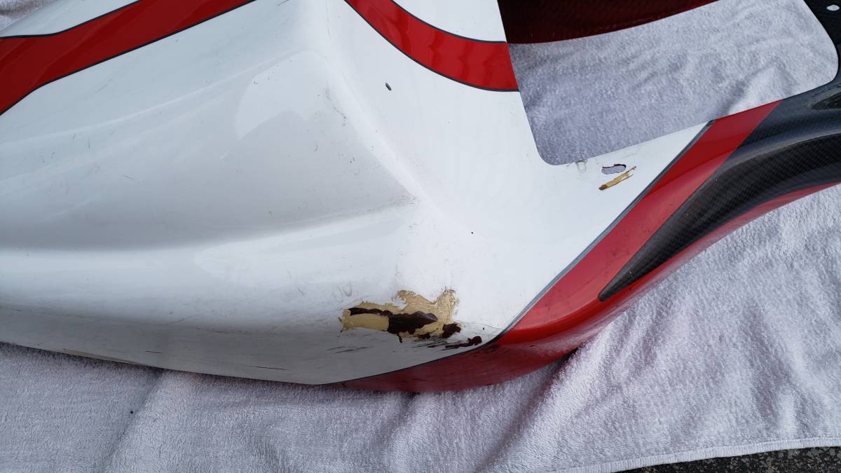 DUCATI 998R 純正 シートカウル HI-TECH製DUCATI 996⁄998(RS)ドライ 
