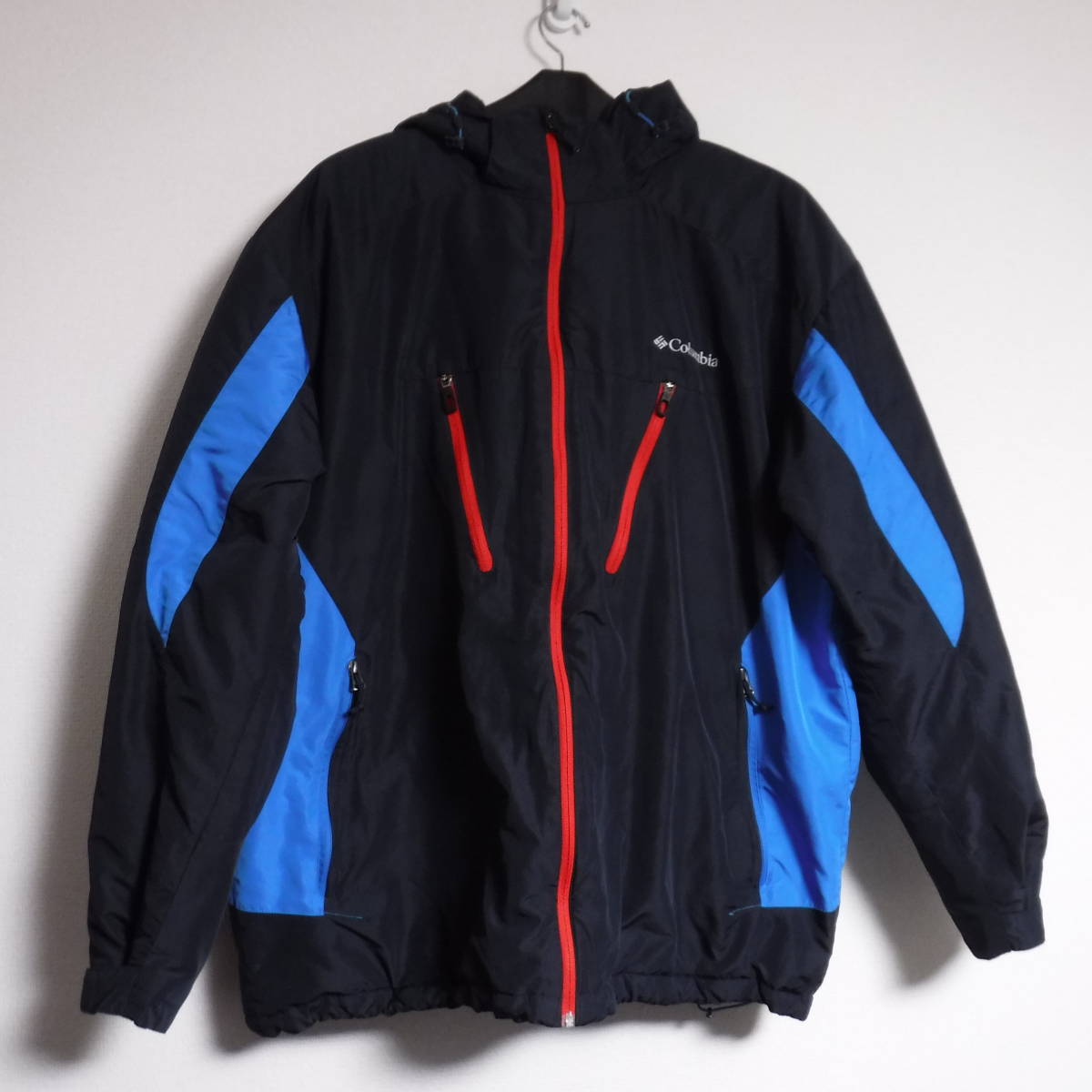 △△ 美品 Columbia オムニシールド ブラック 中綿入り 2WAY 