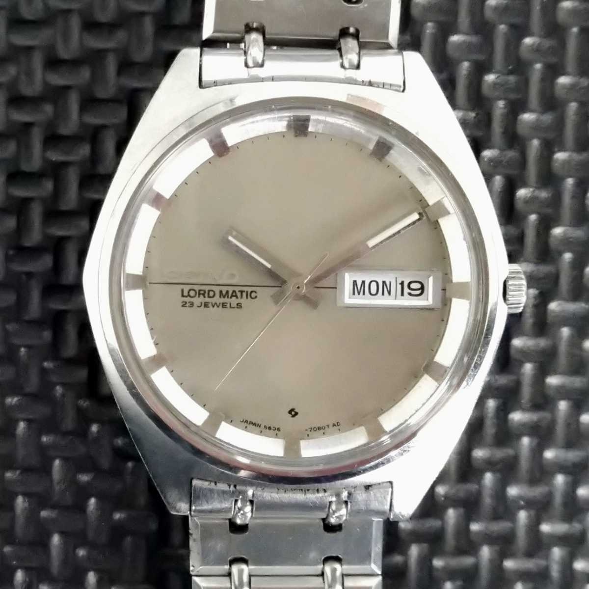 SEIKO 腕時計 ATセイコー LORD MATIC　 ロードマチック5606-7090 LM メンズ 自動巻 デイデイト LORD MATIC セイコー アナログ 3針 カット