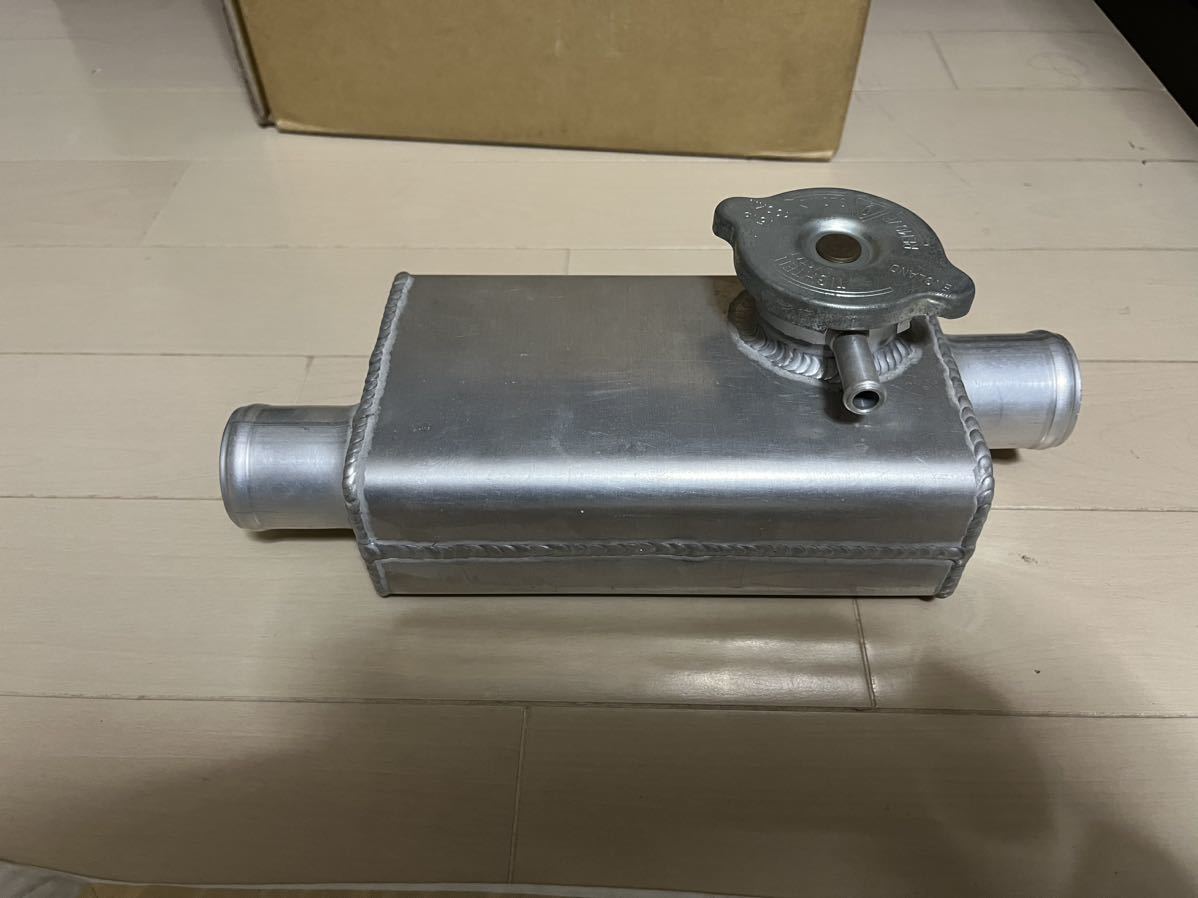 クラシックカー用コレクトタンク