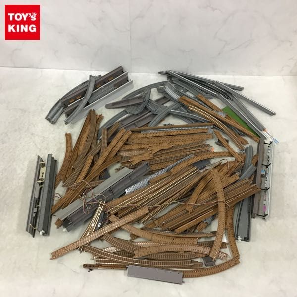 1円〜 訳あり ジャンク TOMIX他 Nゲージ 鉄道模型 ストレートレール、カーブレール、島式ホーム 等