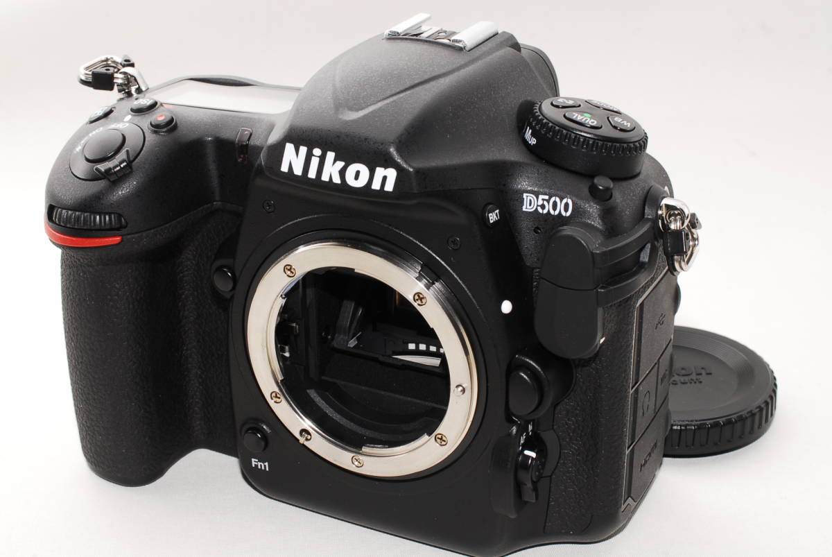 希少★ニコン　Nikon D500　★奇跡の新品同様品★★ショット数59回★