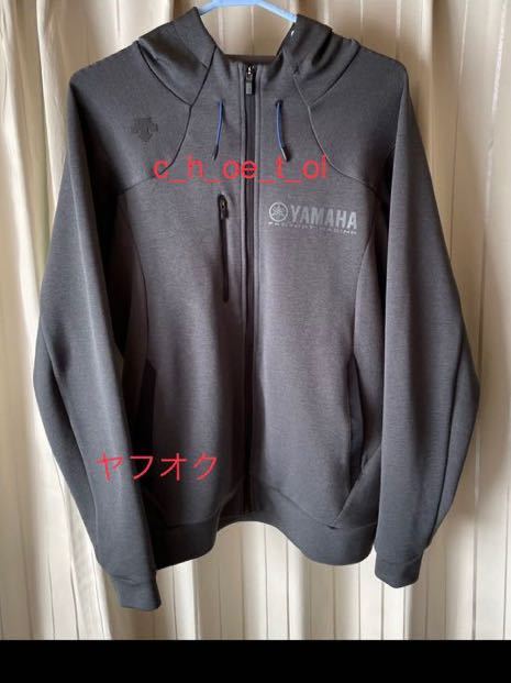 デサント ヤマハ ファクトリー レーシング パーカー ジャケット バレンティーノ ロッシ クアルタラロ