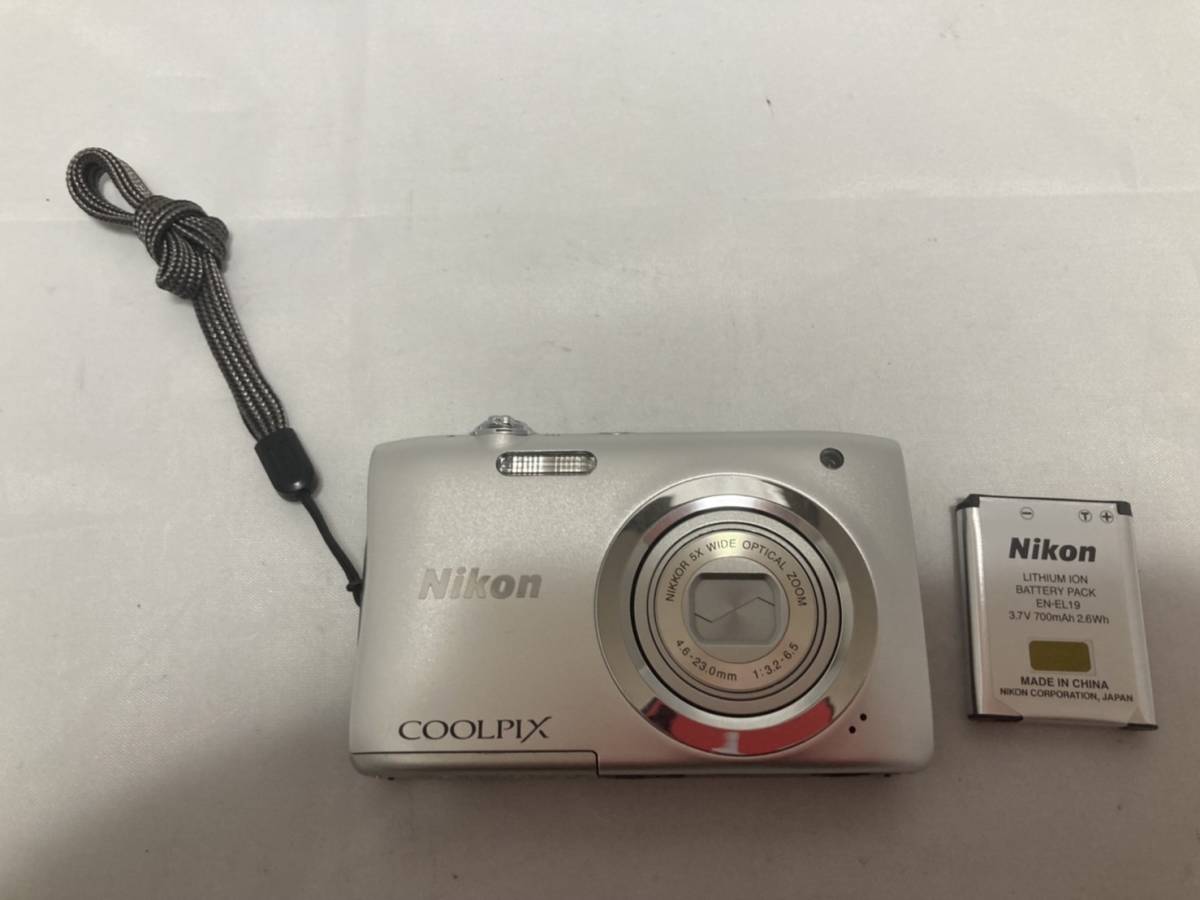 COOLPIX Nikon A100 ニコン クールピクス デジタルカメラ シルバー