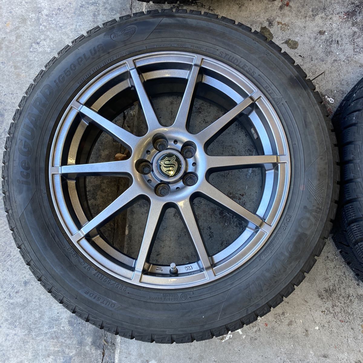 【豊富な，SALE】 バリ山！225/55R17 ヨコハマ IG50 プラス 2016年製 S 17×7j+48 PCD100/5H スタッドレス 4本 検: スバル XV ハイブリッド フォレスター