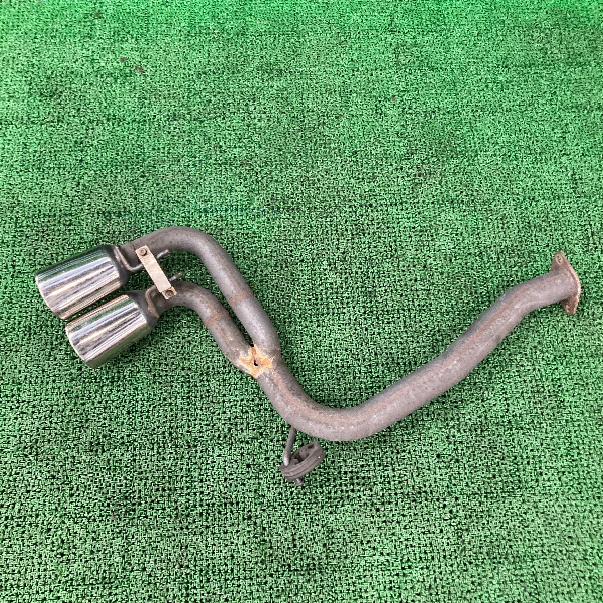 ♪♪エッセ D L235S リアマフラー センター出し用 SP ジャンク （W0080）♪♪ エッセ マフラー L235S ＢＥ ＦＲＥＥ フル