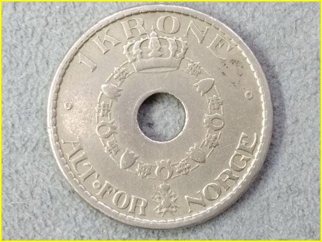 ノルウェー王国 1クローネ硬貨/1925年】 NORGE 1KR/1 KRONE/穴あき 