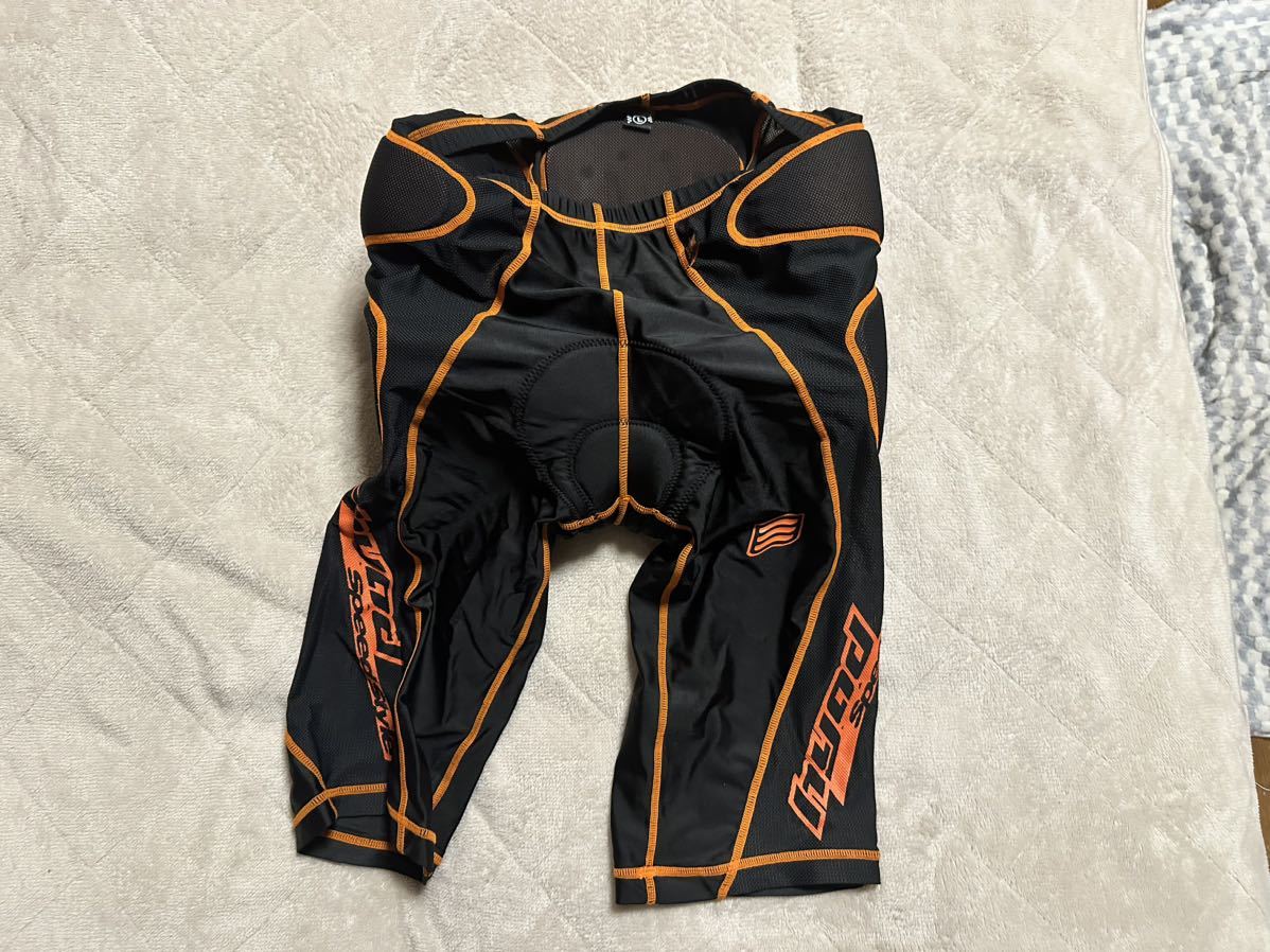 HYODプロテクトアンダーパンツショート HRU004D D30 BLACK/ORANGE
