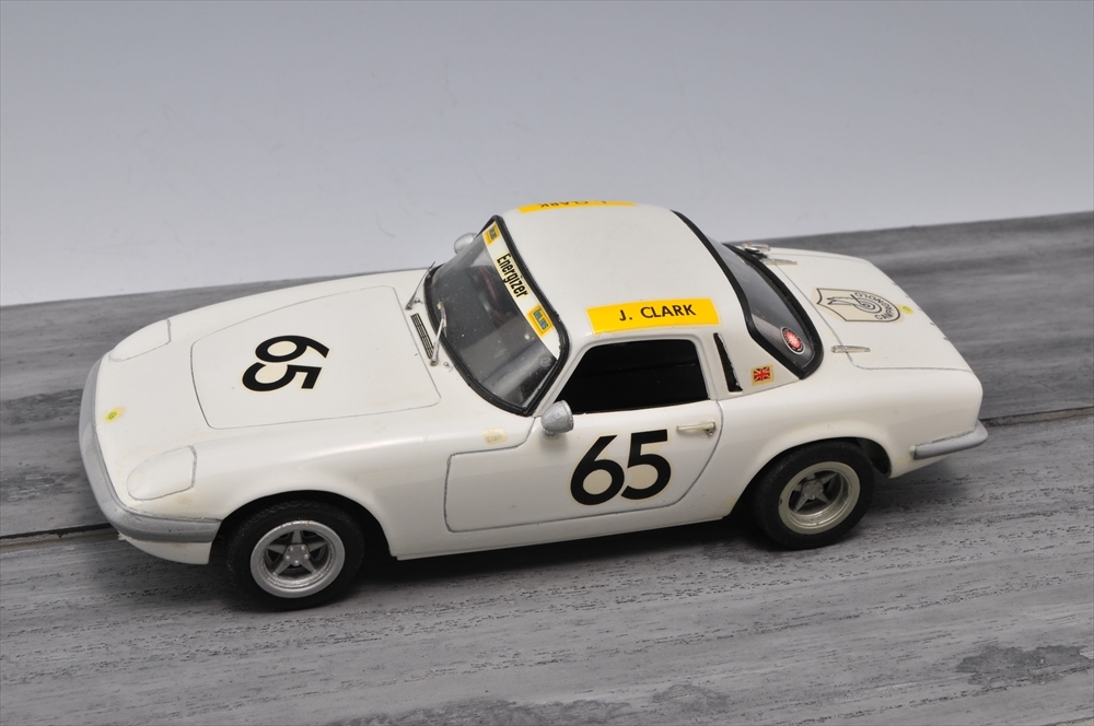 １/２４　ロータス　エラン　スロットカー　