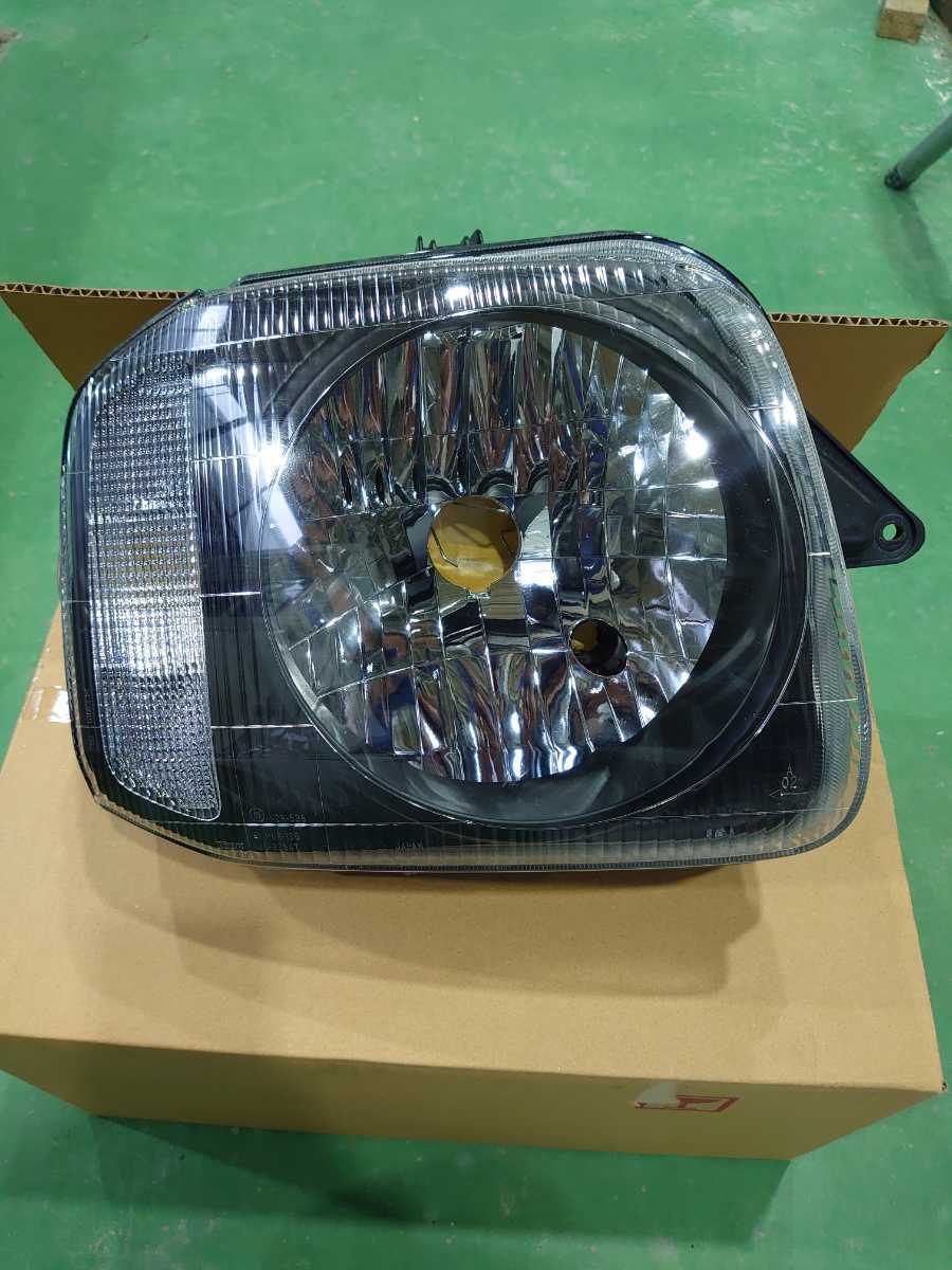 スズキ ジムニー jb23 純正 ヘッドライト 右 レベライザー KOITO 100