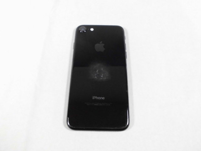 128GB iPhone7 SIMフリー 白 ローズゴールド 中古 『国内版SIMフリー』 『128GB』　iPhone7　3C240J/A ④