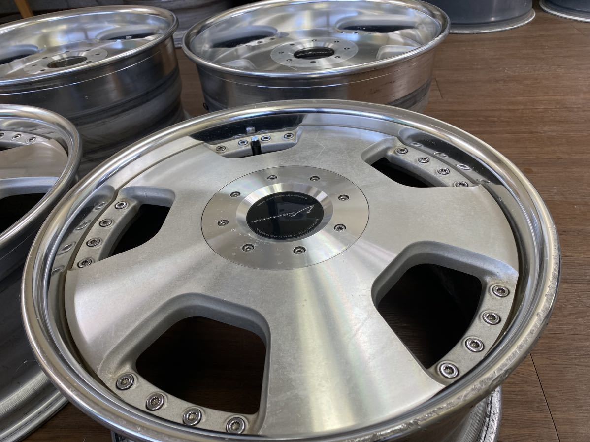 深リム SSR ビェナD ディッシュ 18インチ 10J +37E 9J/+44F PCD114.3