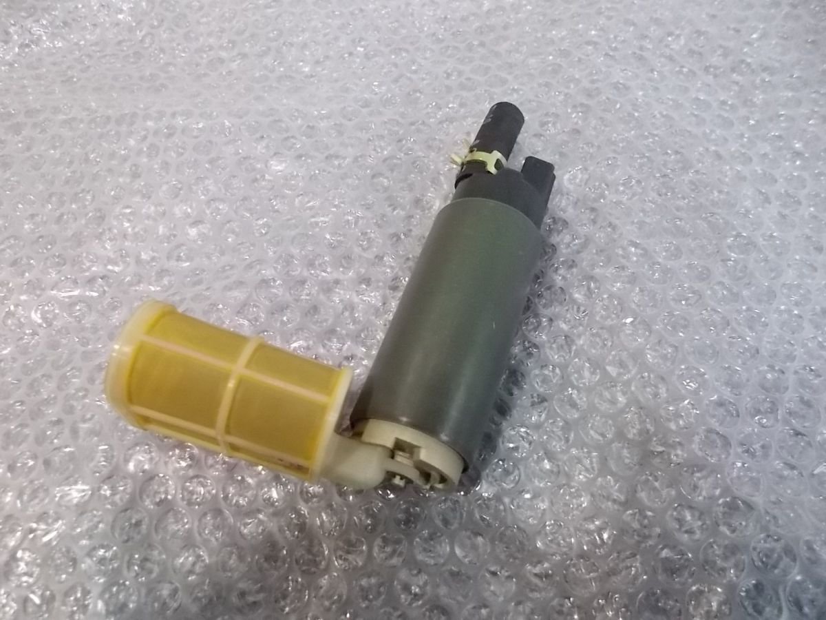 送料込み Toyota JZZ30 ターボソアラ 燃料ポンプ 織りなす フューエル  