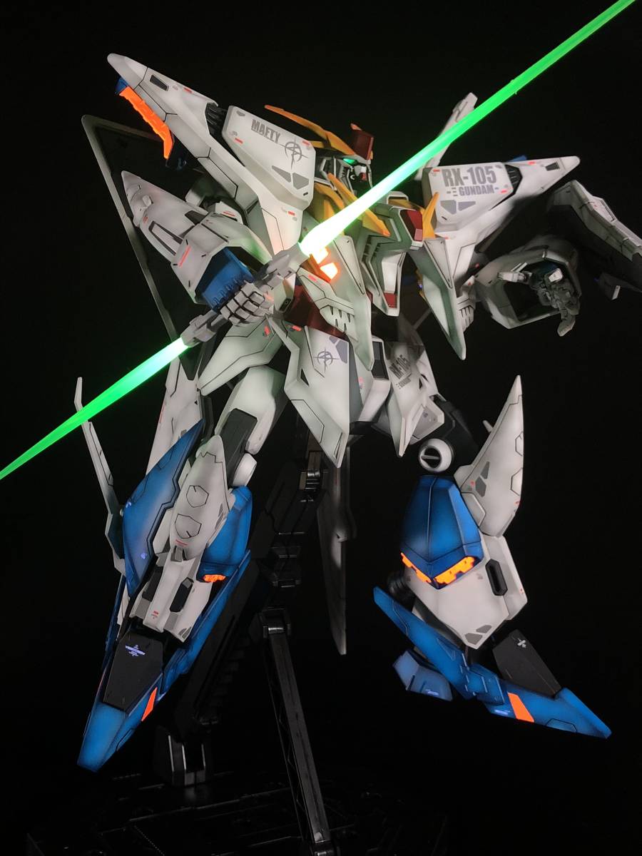 HGUC 1/144 RX-105 Ξ ガンダム クスィーガンダム 完成品 ガンプラ 閃光