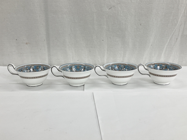 ウェッジウッド フロレンティーンターコイズ トリオ　2セット　カップ中に装飾あり WEDGWOOD フロレンティーン ターコイズ ピオニー カップ ソーサー 4客