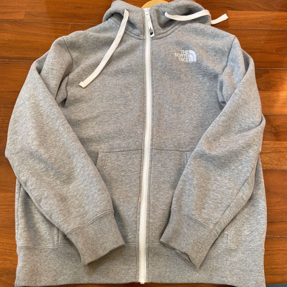 THE NORTH FACE フルジップ パーカー　M