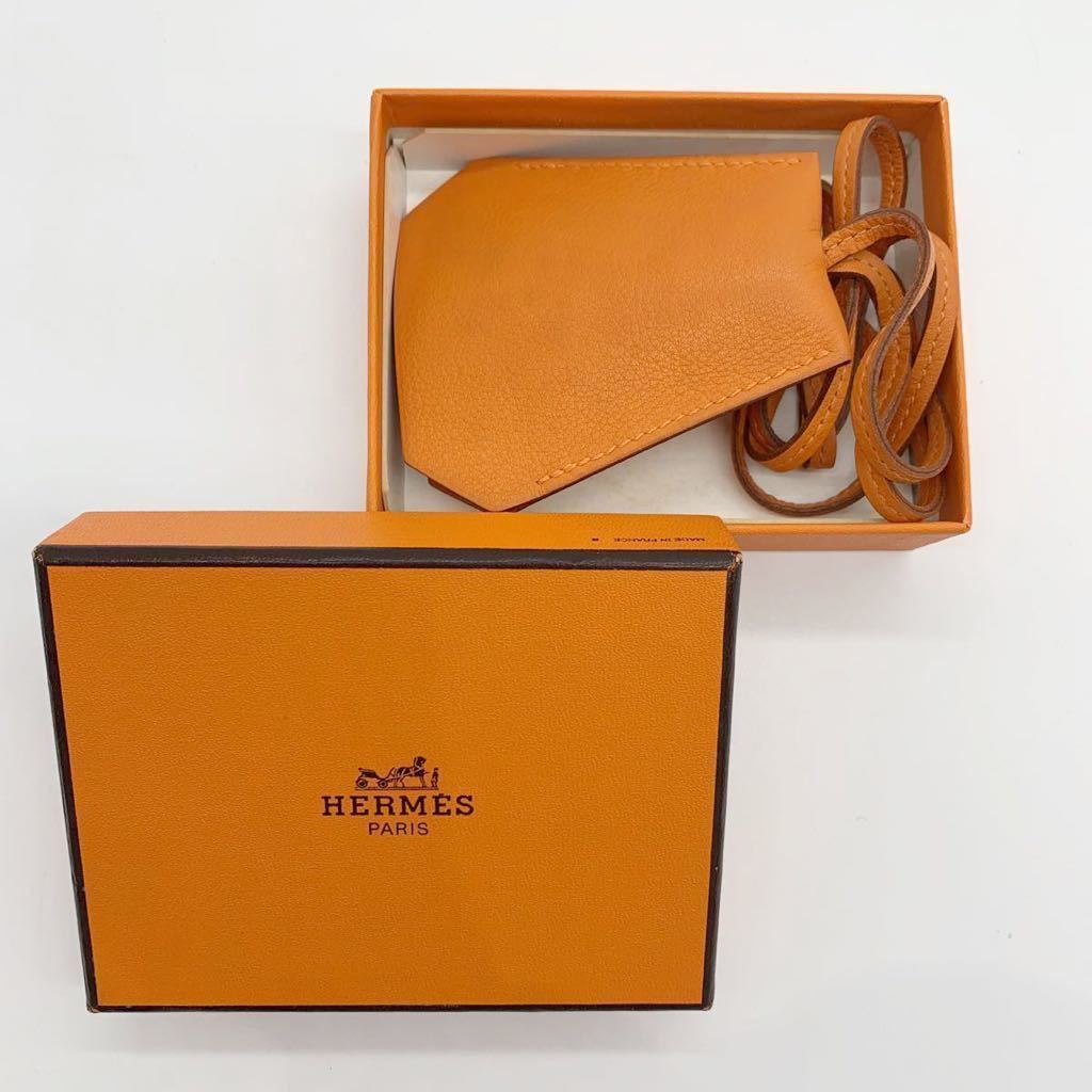 HERMES エルメス レザークロシェット キーリング 箱付き エルメス HERMES レザー キーリングネックレス HERMES(エルメス) □L