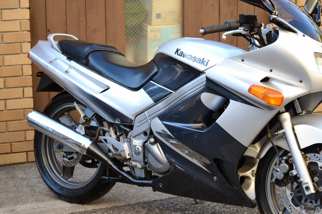 横浜】カワサキ ZZR250 98モデル H9 EX250H！全国登録、配送可能！検