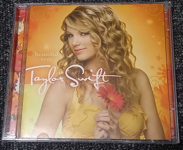 CD ♪CD+DVD♪Taylor Swift (テイラー・スウィフト) Beautiful Eyes♪
